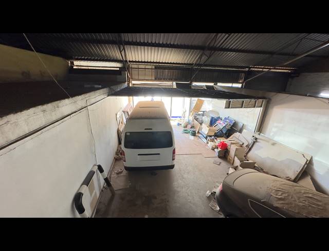 250M² WAREHOUSE TO LET IN ISANDO